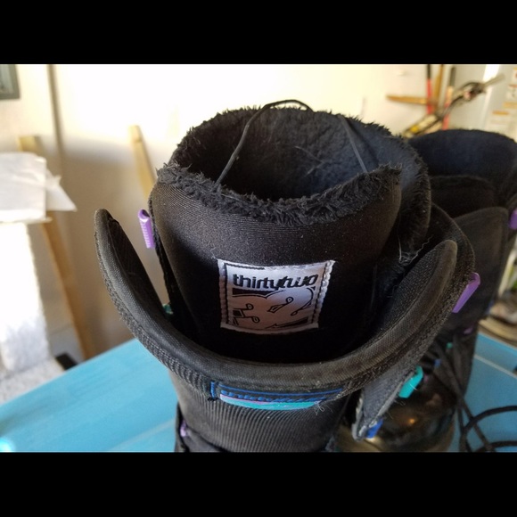 Thirty Two Snowboard boots - Picture 2 of 2